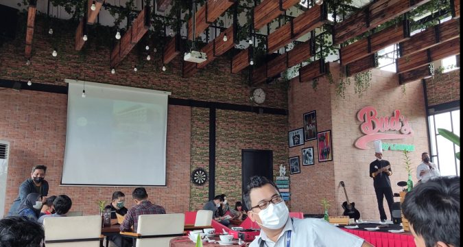 buds sky lounge meotel purwokerto