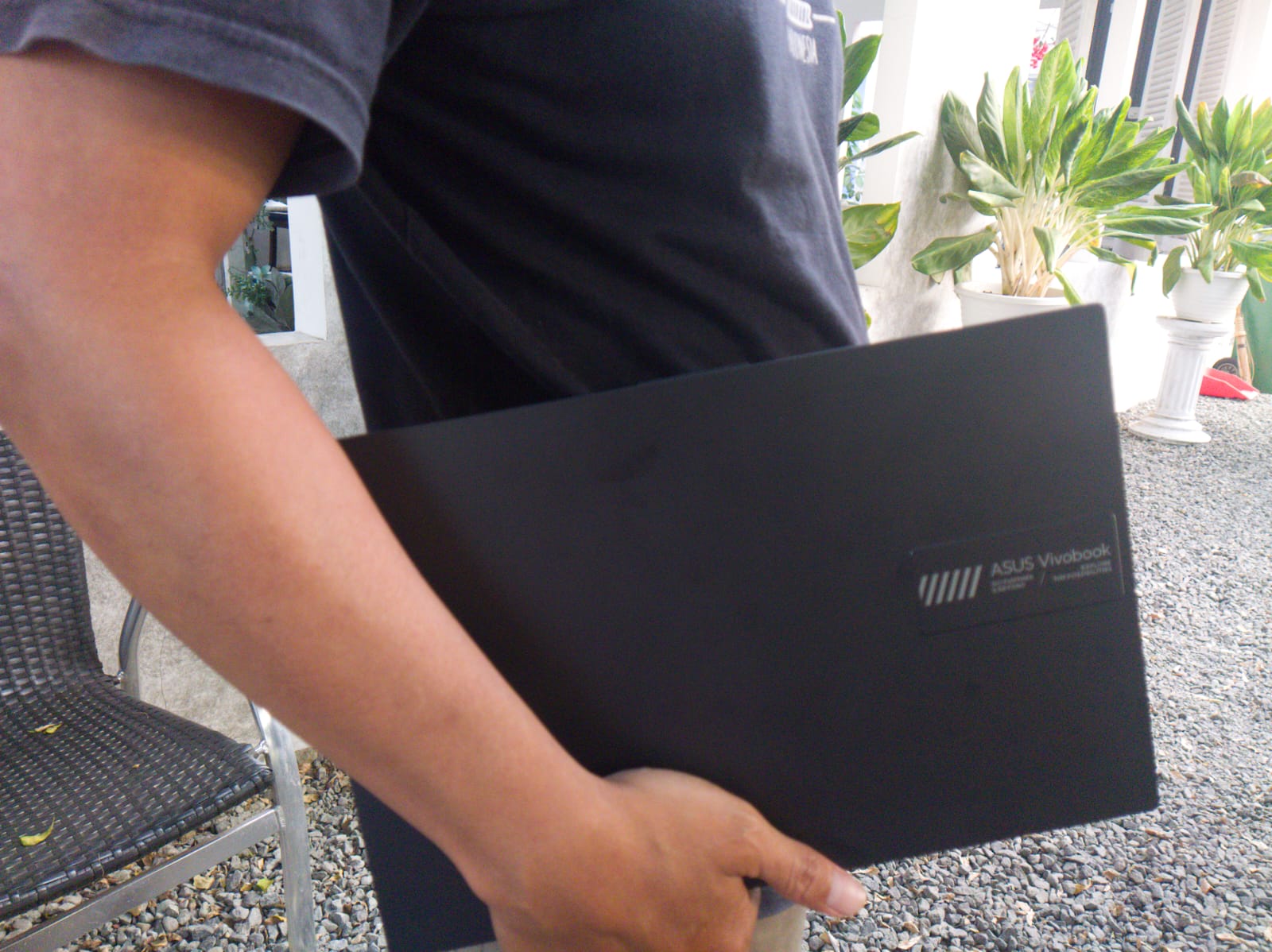 Laptop pelajar Asus Vivobook Go 14